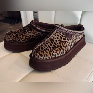 UGG Leopard Print Women's Mules